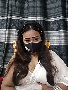 Snapshot of Mow_955 chatting on 02-16-26, 06:39 Mow 955 online show from 02-16-26, 06:39