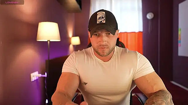 Snapshot of RikAdlerr chatting on 03-30-26, 11:55 RikAdlerr online show from 03-30-26, 11:55