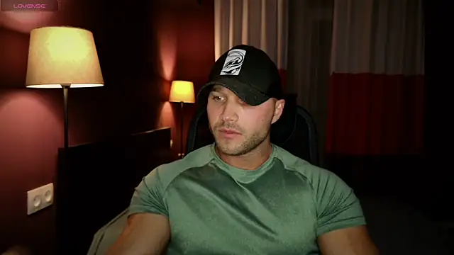 RikAdlerr online show from 01-10-26, 01:50