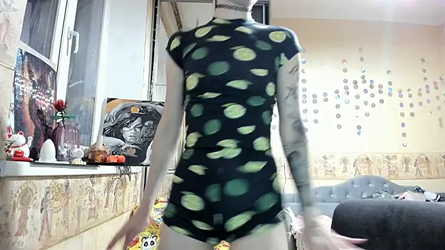 WatsonMi online show from 11-25-25, 03:45