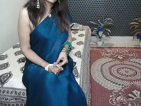 Snapshot of sexyrihana223 chatting on 05-08-26, 06:23 sexyrihana223 online show from 05-08-26, 06:23