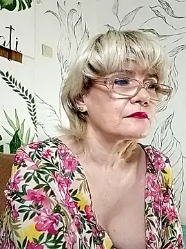 Catty Lady online show from 05-31-26, 07:36