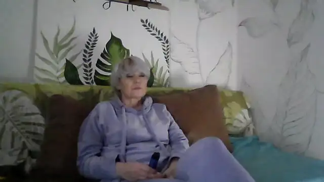 Catty Lady online show from 02-10-26, 08:19