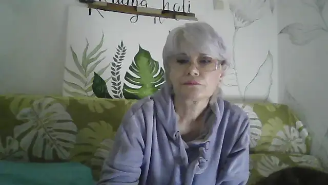 Catty Lady online show from 01-09-26, 06:37