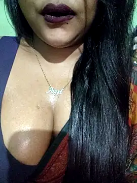 Snapshot of JIYA-04 chatting on 04-12-26, 02:42 JIYA-04 online show from 04-12-26, 02:42