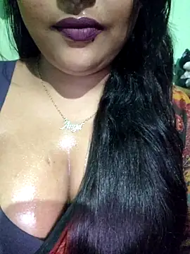 Snapshot of JIYA-04 chatting on 05-17-26, 06:08 JIYA-04 online show from 05-17-26, 06:08