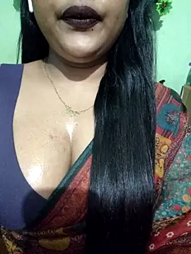 Snapshot of JIYA-04 chatting on 03-10-26, 02:10 JIYA-04 online show from 03-10-26, 02:10