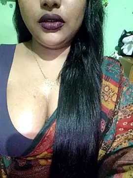 Snapshot of JIYA-04 chatting on 03-11-26, 06:35 JIYA-04 online show from 03-11-26, 06:35