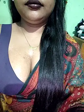 Snapshot of JIYA-04 chatting on 03-08-26, 02:09 JIYA-04 online show from 03-08-26, 02:09