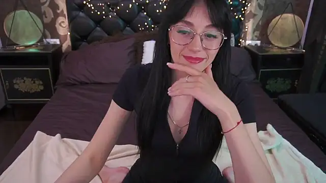 EviLune online show from 04-10-26, 08:27