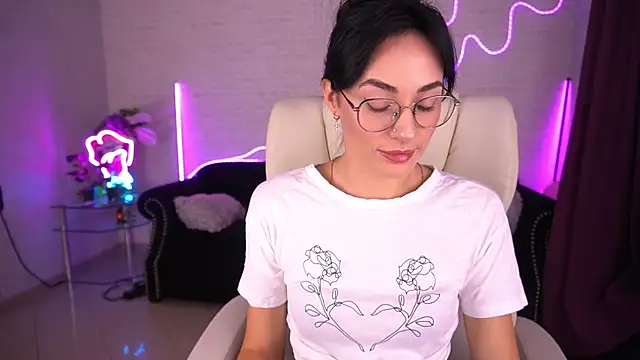 EviLune online show from 09-30-25, 06:30