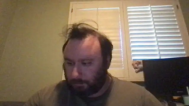 Snapshot of elfranger chatting on 05-30-26, 01:23 elfranger online show from 05-30-26, 01:23