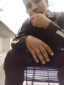 Snapshot of SOY0119DIEGO chatting on 03-01-26, 11:21 SOY0119DIEGO online show from 03-01-26, 11:21