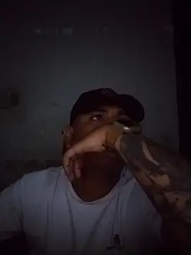 Snapshot of SOY0119DIEGO chatting on 02-14-26, 04:45 SOY0119DIEGO online show from 02-14-26, 04:45