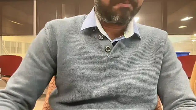 pranastro00 online show from 11-26-25, 04:51