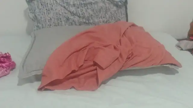 Snapshot of sabrina_v_ chatting on 02-03-26, 02:53 sabrina v online show from 02-03-26, 02:53