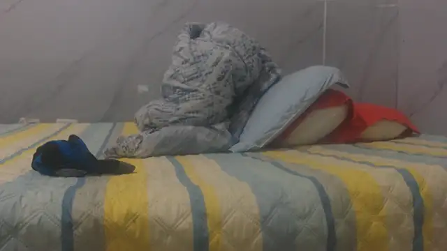 sabrina v  online show from 12-17-25, 03:50