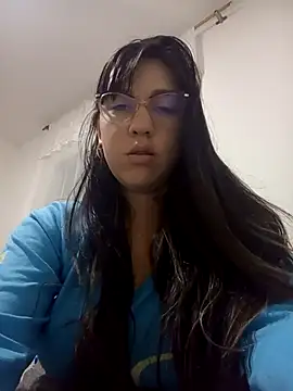 lareinalareinadelanal online show from 10-04-25, 01:56