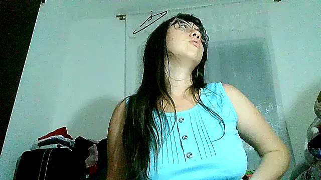 lareinalareinadelanal online show from 09-27-25, 11:38