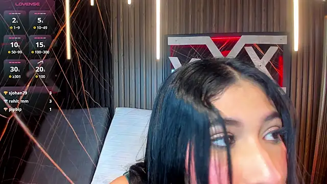 Miah Palacio online show from 07-13-26, 04:01