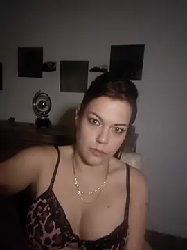 Foxy-Milfy online show from 09-29-25, 10:37
