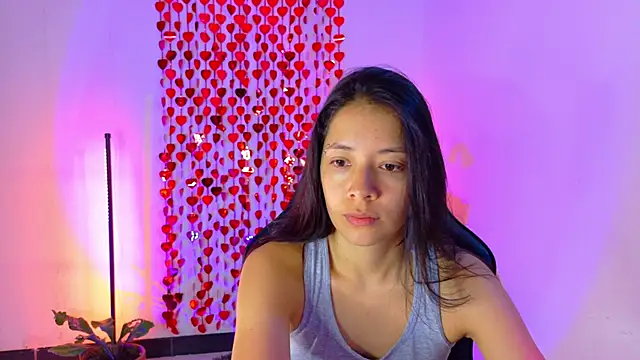 Snapshot of Sarasavage chatting on 06-04-26, 01:49 Sarasavage online show from 06-04-26, 01:49