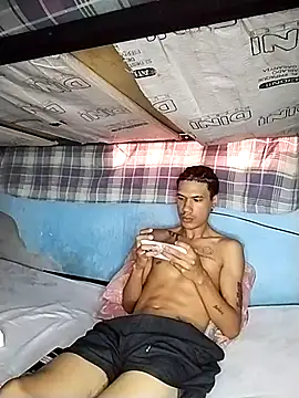 Gabriel Stone online show from 11-05-25, 06:22