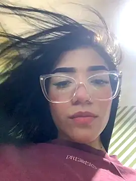 ElaRose 12 online show from 10-04-25, 08:43