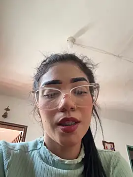 ElaRose 12 online show from 04-06-26, 07:59