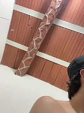 Themasterhades 777 online show from 03-18-26, 04:30