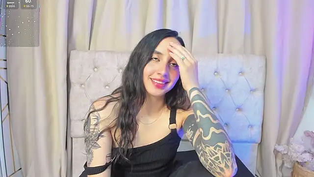 kaylee lee online show from 10-13-25, 04:25