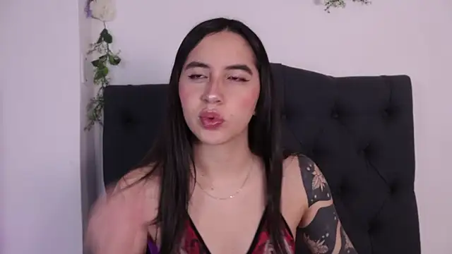 kaylee lee online show from 04-17-26, 03:42