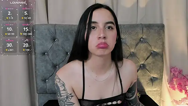 kaylee lee online show from 11-03-25, 04:17