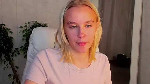 Carolin Miller online show from 09-29-25, 08:43