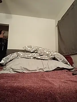 himNIGuys online show from 06-15-26, 10:04