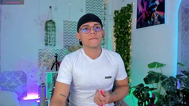 jhosepMoreno online show from 03-31-26, 03:03