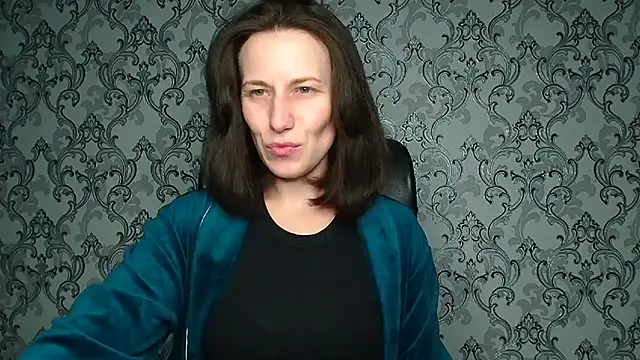 Kelly Kisss online show from 02-04-26, 12:11