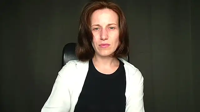 Snapshot of Kelly_Kisss chatting on 05-06-26, 11:14 Kelly Kisss online show from 05-06-26, 11:14