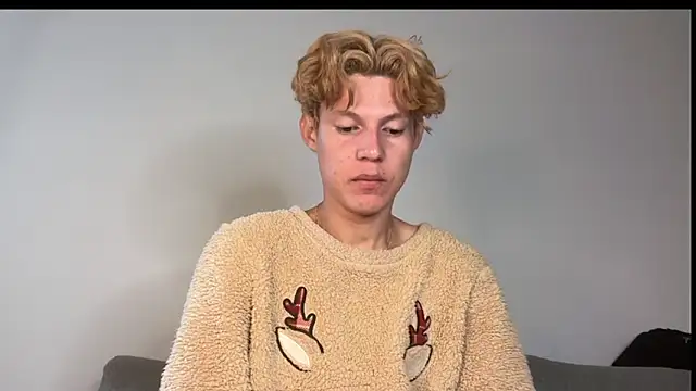 pbyariel- online show from 09-12-25, 05:02