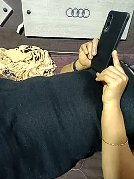 Snapshot of SWETCPL chatting on 02-16-26, 01:43 SWETCPL online show from 02-16-26, 01:43