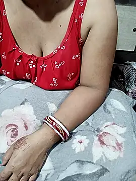 Snapshot of SWETCPL chatting on 03-01-26, 05:24 SWETCPL online show from 03-01-26, 05:24