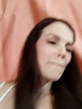 Snapshot of Angie_meow chatting on 10-10-25, 11:22 Angie meow online show from 10-10-25, 11:22