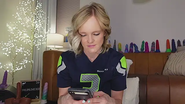 Taylorlove303 online show from 02-08-26, 11:19