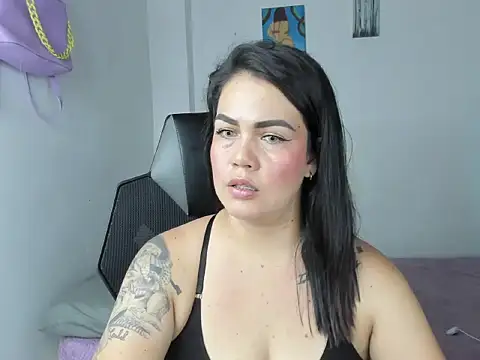 Snapshot of terra_ chatting on 09-22-25, 11:44 terra online show from 09-22-25, 11:44