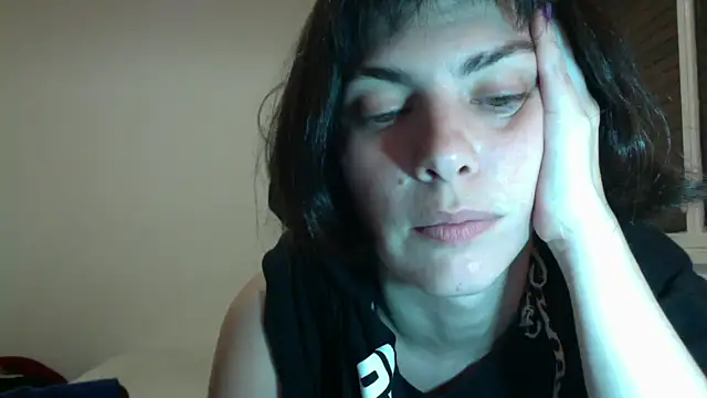 Snapshot of RenataWet chatting on 09-19-25, 02:26 RenataWet online show from 09-19-25, 02:26