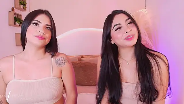 Snapshot of maia_lia_ chatting on 09-10-25, 08:30 maia lia  online show from 09-10-25, 08:30