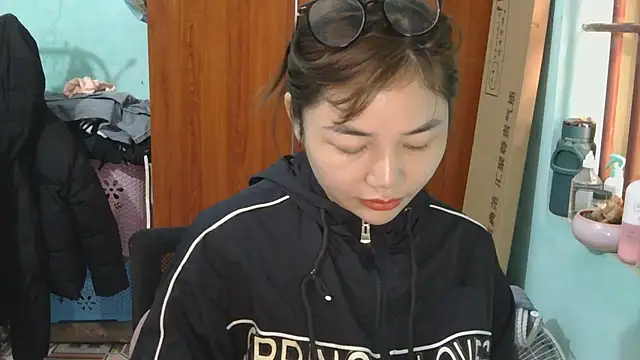 Uhem112 online show from 12-17-25, 12:48