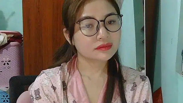 Uhem112 online show from 10-29-25, 12:48