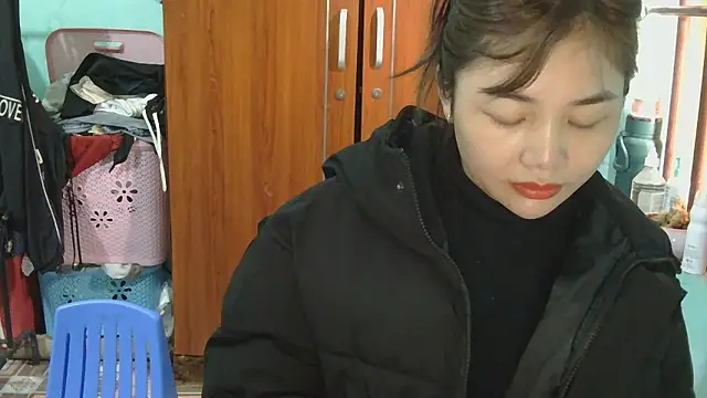 Uhem112 online show from 11-28-25, 12:44