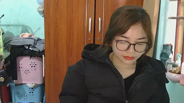 Uhem112 online show from 12-16-25, 12:37